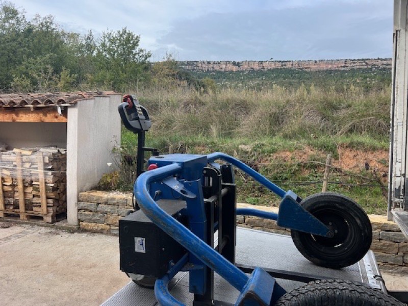 Livraison bois de chauffage à Châteauneuf le Rouge