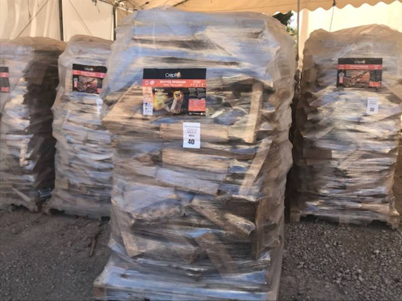 Livraison de bois étuvé Premium à Simiane Collongue