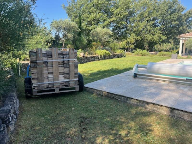 Bois tradition livré au Bastidon à Peynier