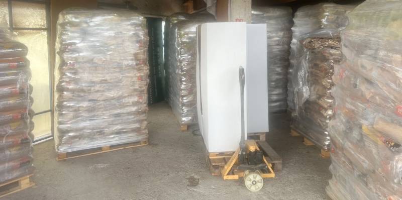 Ou trouver en Drive pour un retrait rapide des bûches compressées, du bois de chauffage ou des granulés de bois près d' Aix en Provence ?